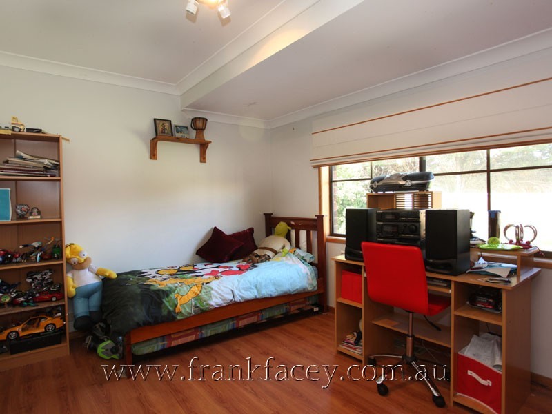 4 Alfred Close, Narre Warren North VIC 3804