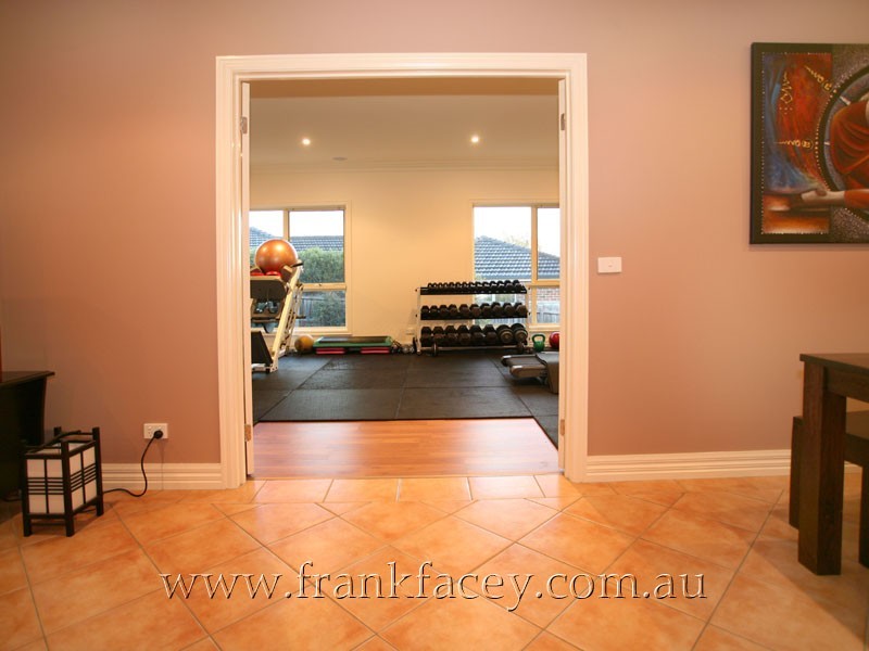 5 Diggers Court, Beaconsfield VIC 3807