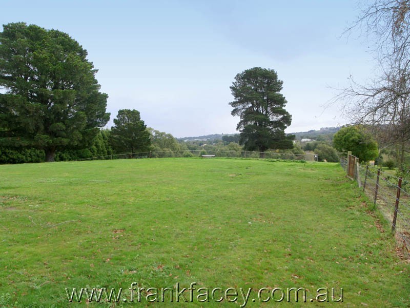 605 O’Neil Road, Beaconsfield VIC 3807