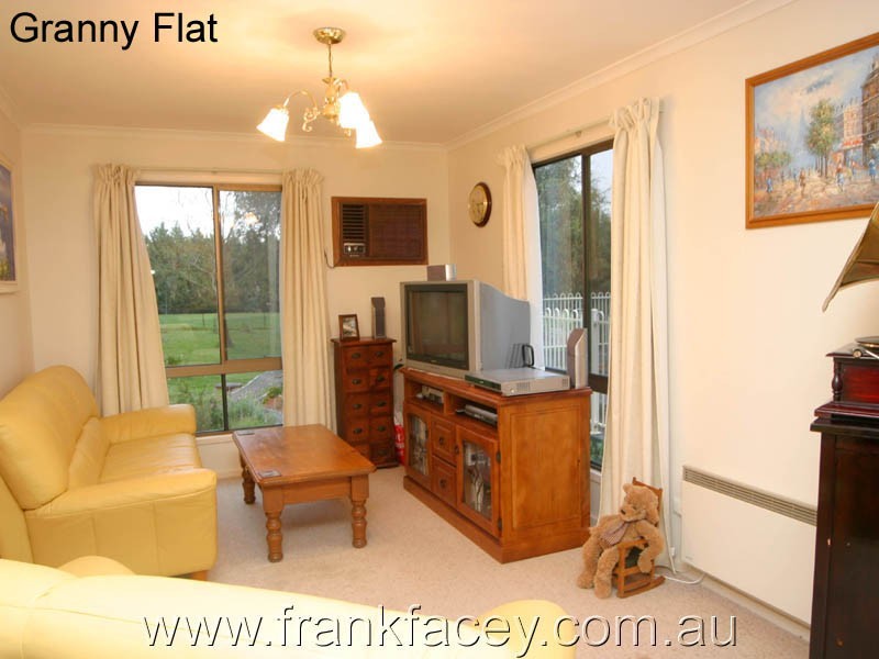 605 O’Neil Road, Beaconsfield VIC 3807