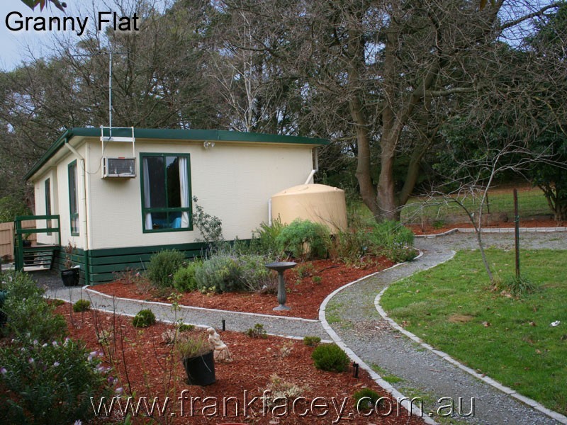 605 O’Neil Road, Beaconsfield VIC 3807