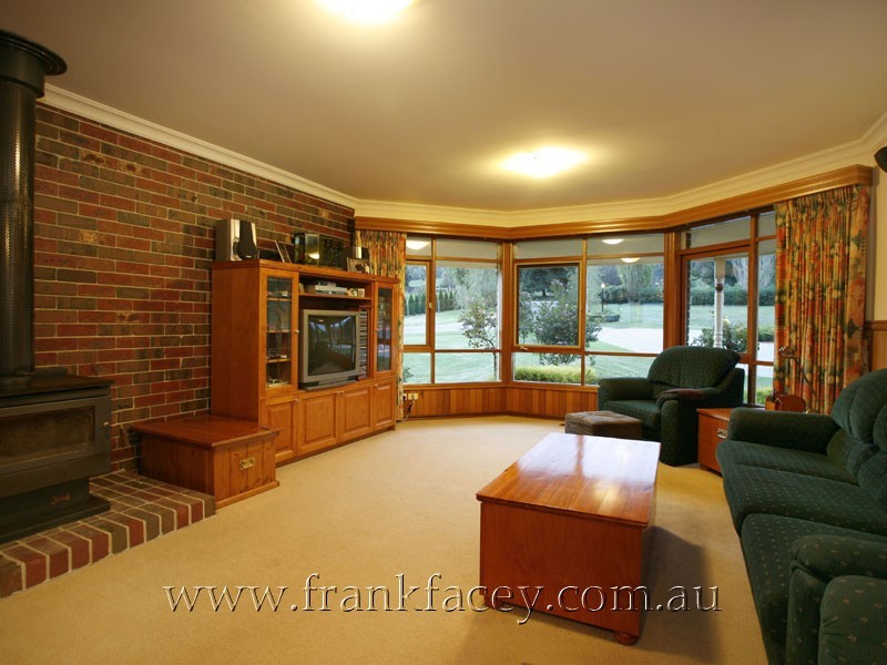 10 Farm Lane, Berwick VIC 3806