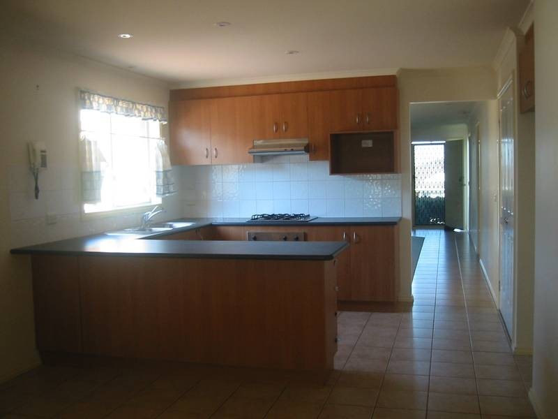 29 Lasiandra Circuit, Narre Warren VIC 3805