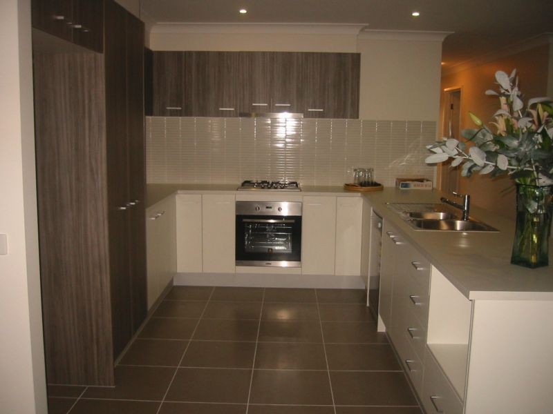 10 Lindeman Street, Berwick VIC 3806