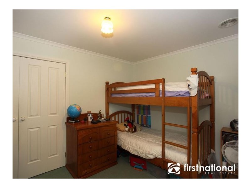 27 John Fisher Drive, Berwick VIC 3806