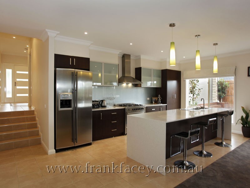 4 Halifax Drive, Berwick VIC 3806