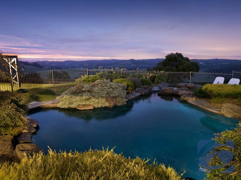 195 Huxtable Road, Pakenham Upper VIC 3810