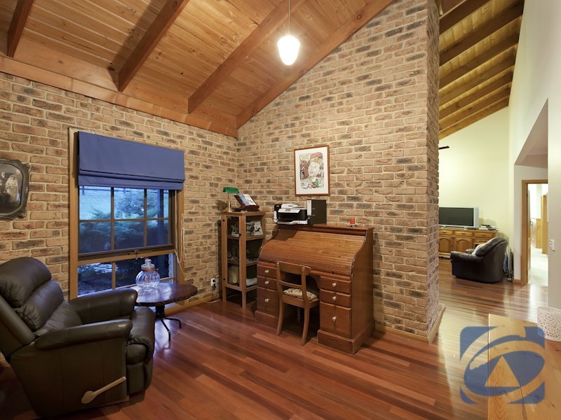 195 Huxtable Rd, Pakenham Upper VIC 3810