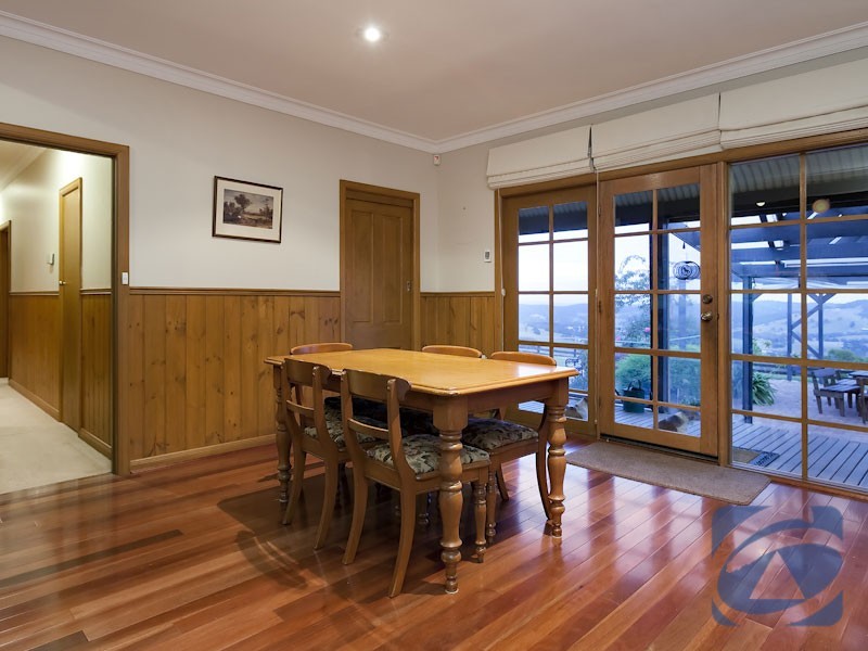 195 Huxtable Rd, Pakenham Upper VIC 3810