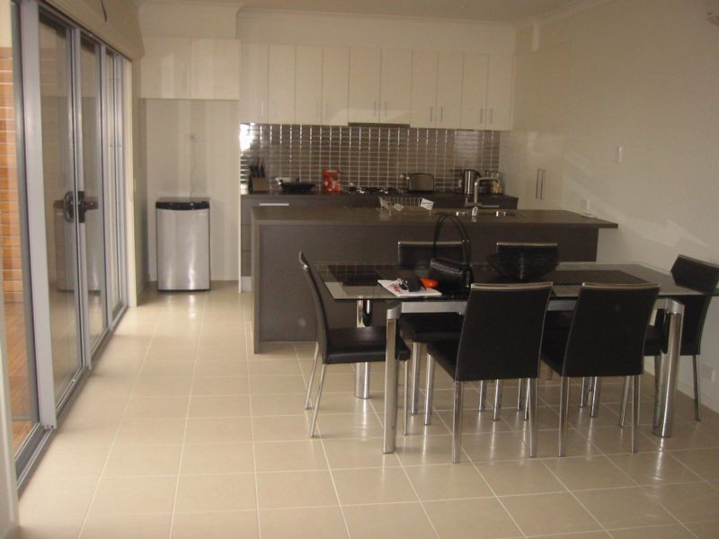 8 Manna Row, Officer VIC 3809