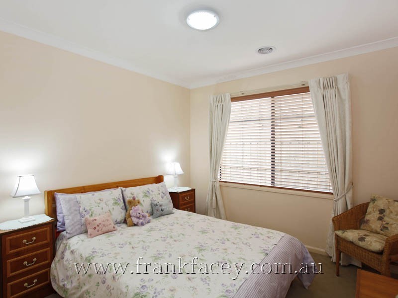 6 Drovers Retreat, Narre Warren South VIC 3805