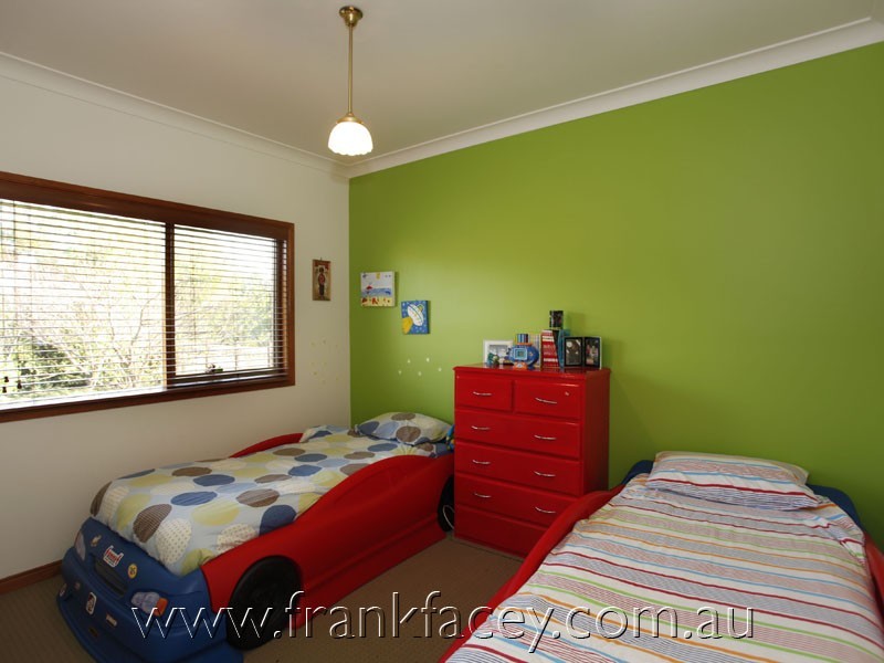 8 Bellaire Court, Narre Warren North VIC 3804