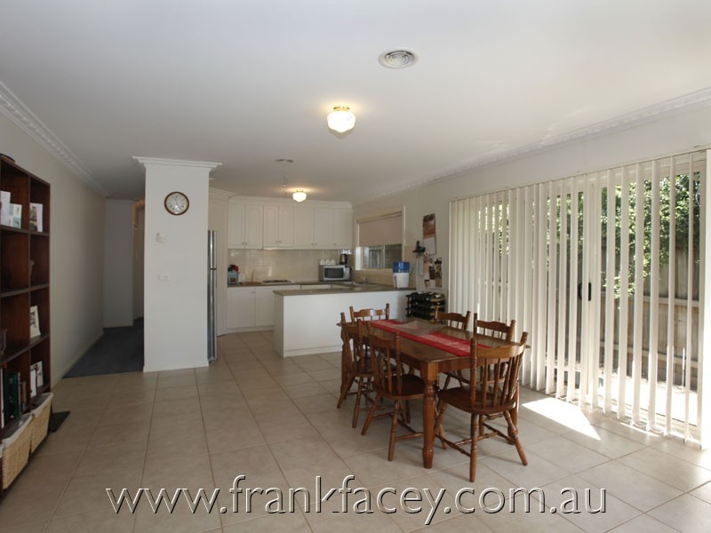 1/20 Inglis Road, Berwick VIC 3806