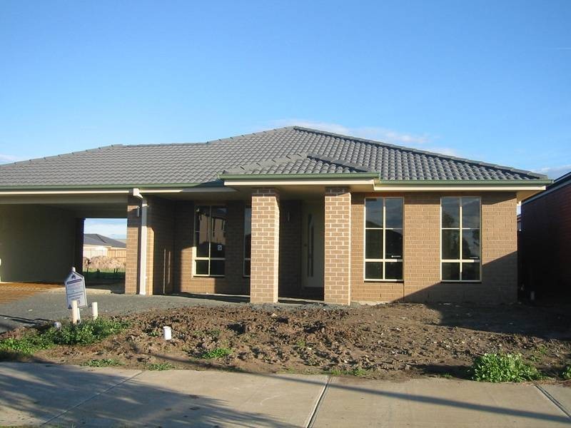 Lot 725, 53 Thunderbolt Drive, Cranbourne East VIC 3977