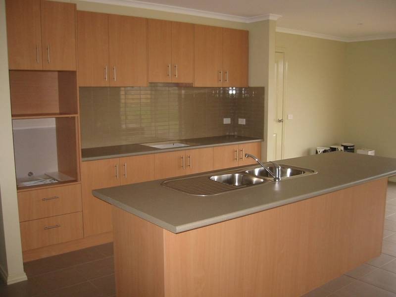 Lot 725, 53 Thunderbolt Drive, Cranbourne East VIC 3977