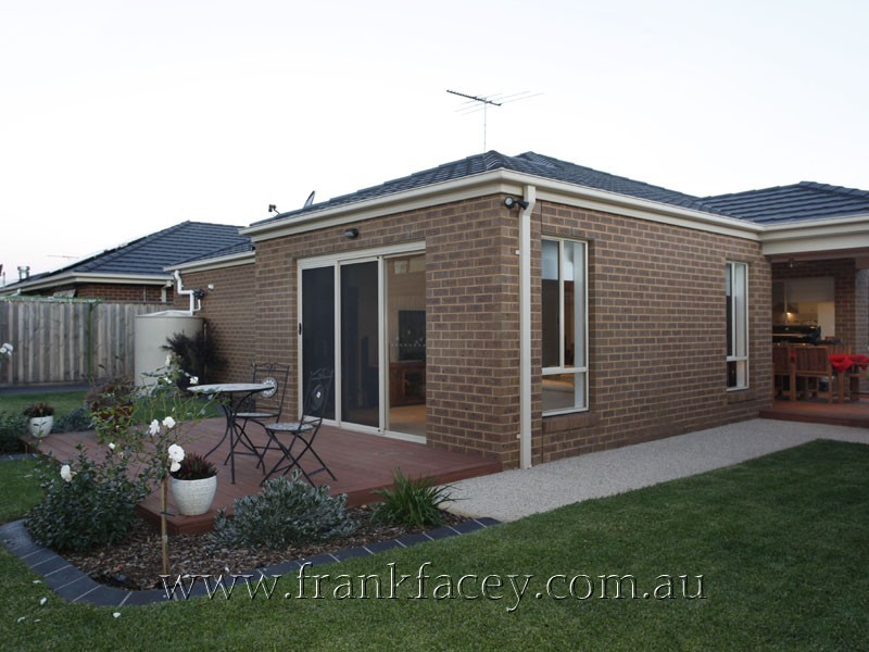 24 Piermont Drive, Berwick VIC 3806