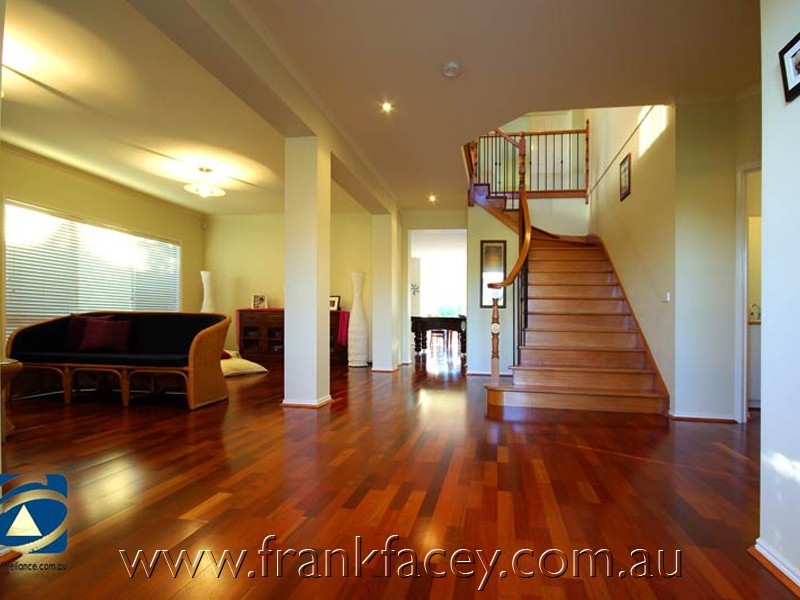 16 Pendulum Place, Berwick VIC 3806