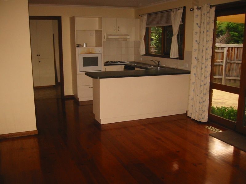 15 Harkaway Road, Berwick VIC 3806