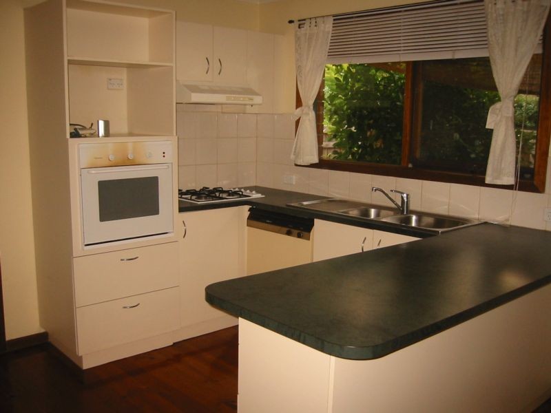 15 Harkaway Road, Berwick VIC 3806