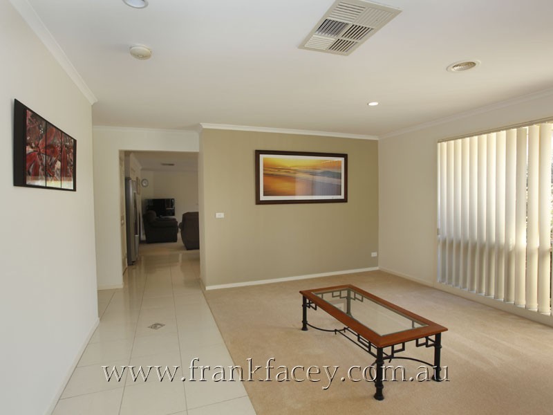 7 Duffy Court, Berwick VIC 3806