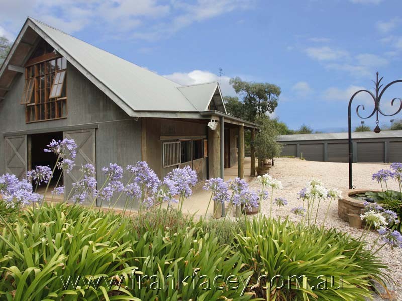 187 Split Rock Road, Beaconsfield Upper VIC 3808