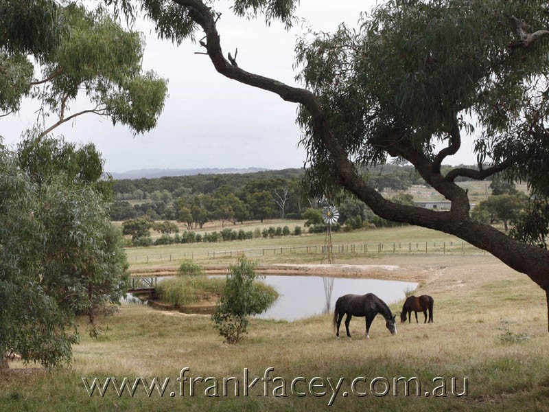 187 Split Rock Rd, Beaconsfield Upper VIC 3808