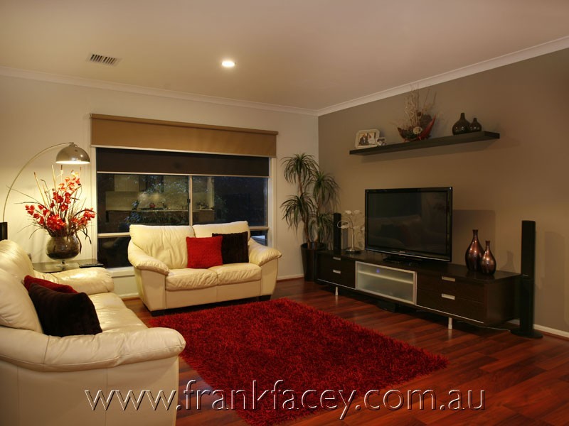 4 McNair Court, Berwick VIC 3806