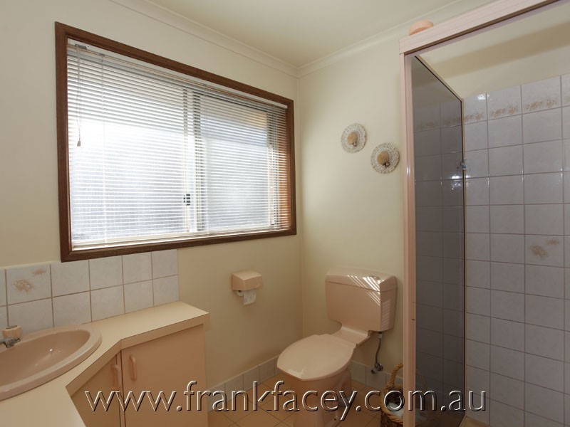 19 Michael Court, Berwick VIC 3806