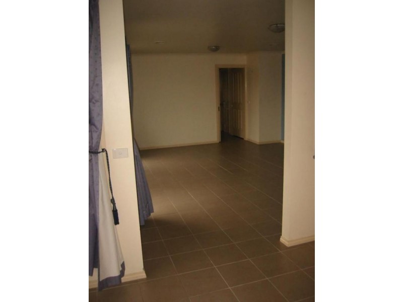 48 Grand Central Boulevard, Pakenham VIC 3810