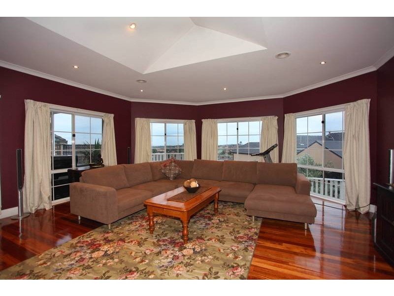 13 Yaldara Drive, Berwick VIC 3806