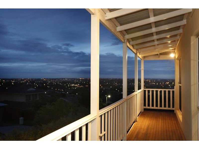 13 Yaldara Drive, Berwick VIC 3806