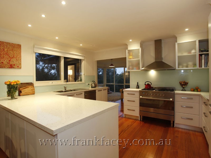 100 Kitchen Road, Beaconsfield Upper VIC 3808