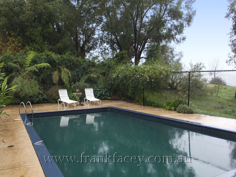 100 Kitchen Road, Beaconsfield Upper VIC 3808