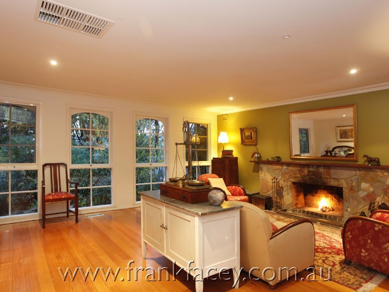 100 Kitchen Road, Beaconsfield Upper VIC 3808