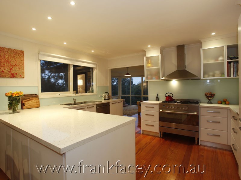 100 Kitchen Road, Beaconsfield Upper VIC 3808
