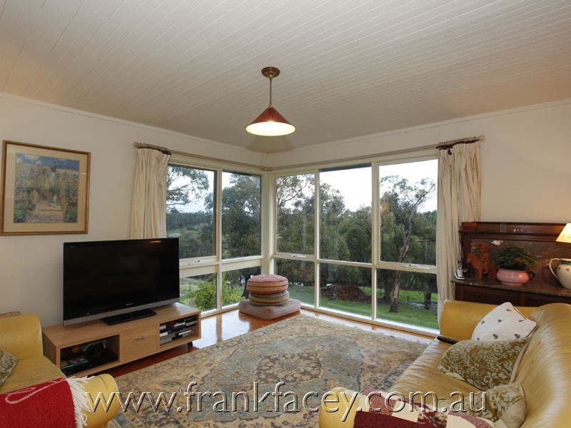 100 Kitchen Road, Beaconsfield Upper VIC 3808
