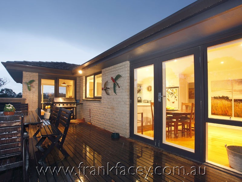 100 Kitchen Road, Beaconsfield Upper VIC 3808