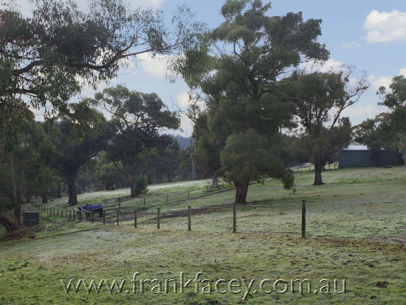 100 Kitchen Road, Beaconsfield Upper VIC 3808