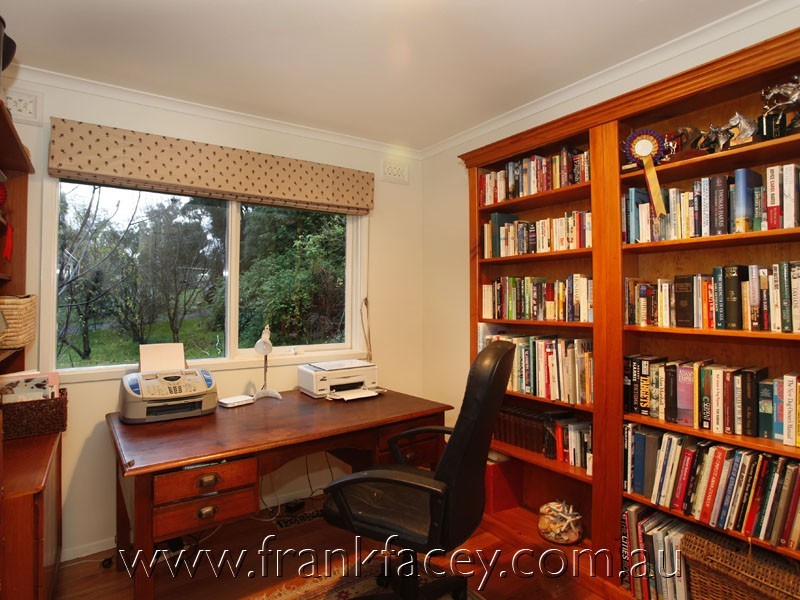 100 Kitchen Road, Beaconsfield Upper VIC 3808