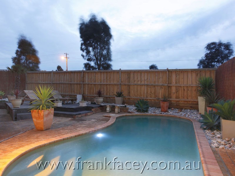13 Ferncroft Court, Berwick VIC 3806