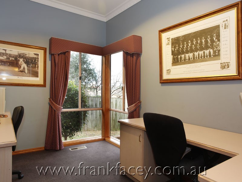 13 Ferncroft Court, Berwick VIC 3806