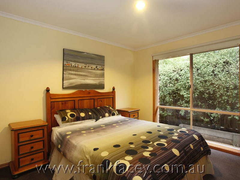 13 Ferncroft Court, Berwick VIC 3806