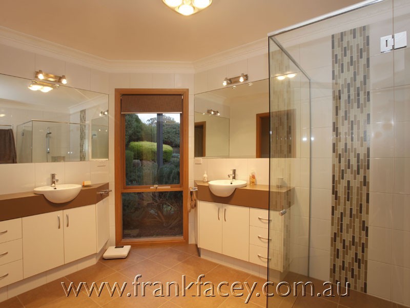 3 Grenville Court, Berwick VIC 3806