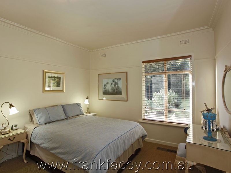 9 Beaconsfield-Emerald Road, Beaconsfield Upper VIC 3808