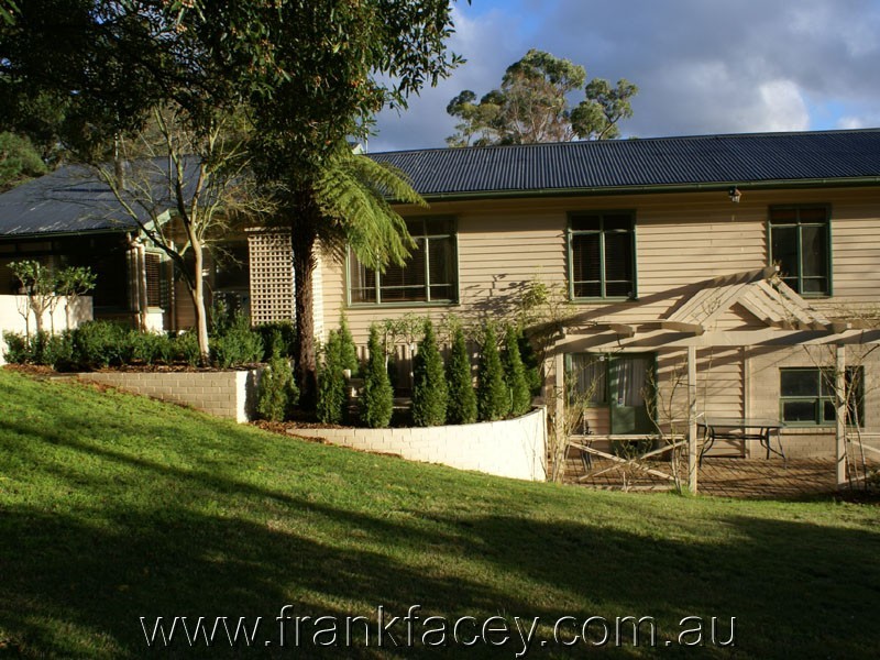 9 Beaconsfield-Emerald Road, Beaconsfield Upper VIC 3808