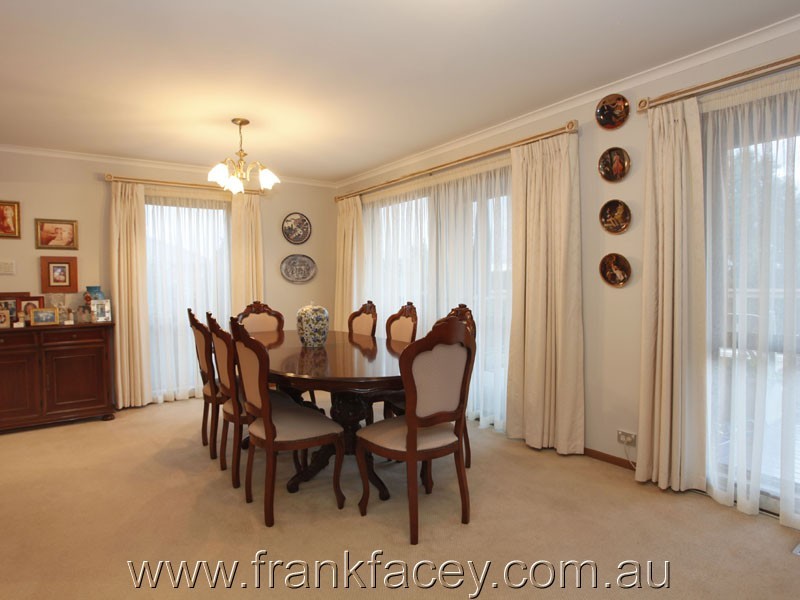 23 Shute Avenue, Berwick VIC 3806