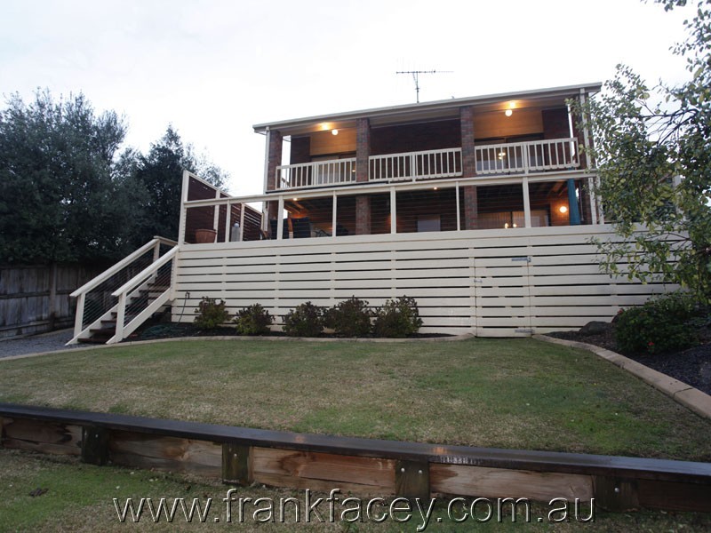 23 Shute Avenue, Berwick VIC 3806