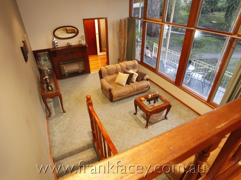 4 Edwardes Street, Berwick VIC 3806