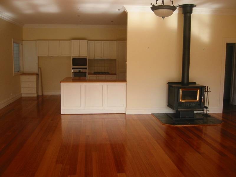 330 Brown Road, Officer VIC 3809