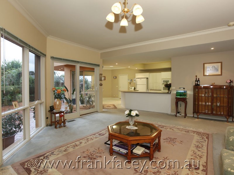 31 Elgin Street, Berwick VIC 3806